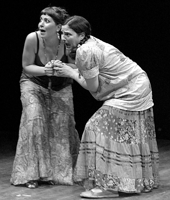 Il teatro delle Meraviglie - Le cugine Teresa e Giovanna